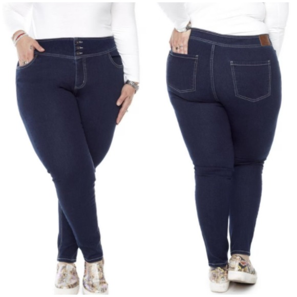 Frankie & Stella Denim - NWT FRANKIE & STELLA High Rise Skinny Blue Jeans